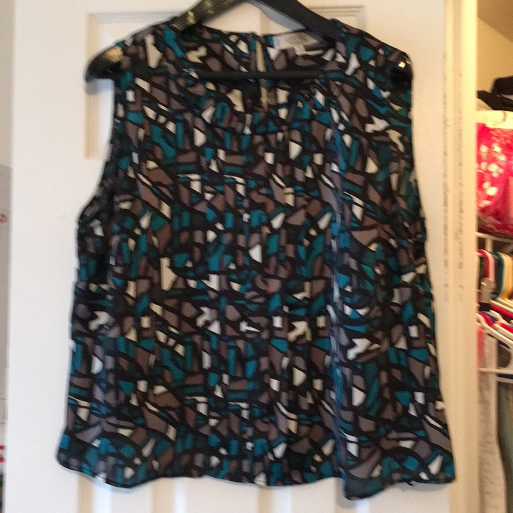 Kasper pleated front top
